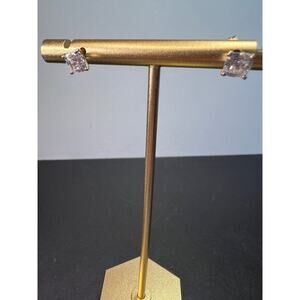 10k yellow gold princess cut cubic zirconia stud earrings